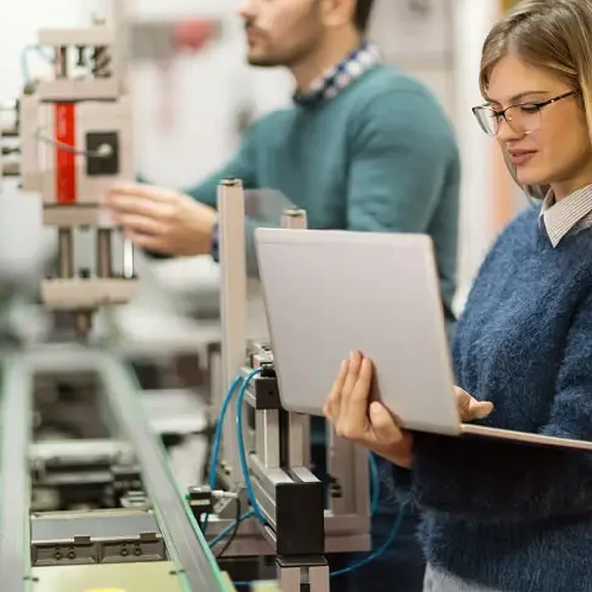 Nanosystems Engineers in Advanced Materials