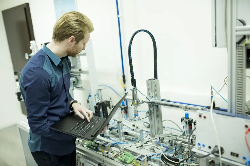 Mechatronics Technicians