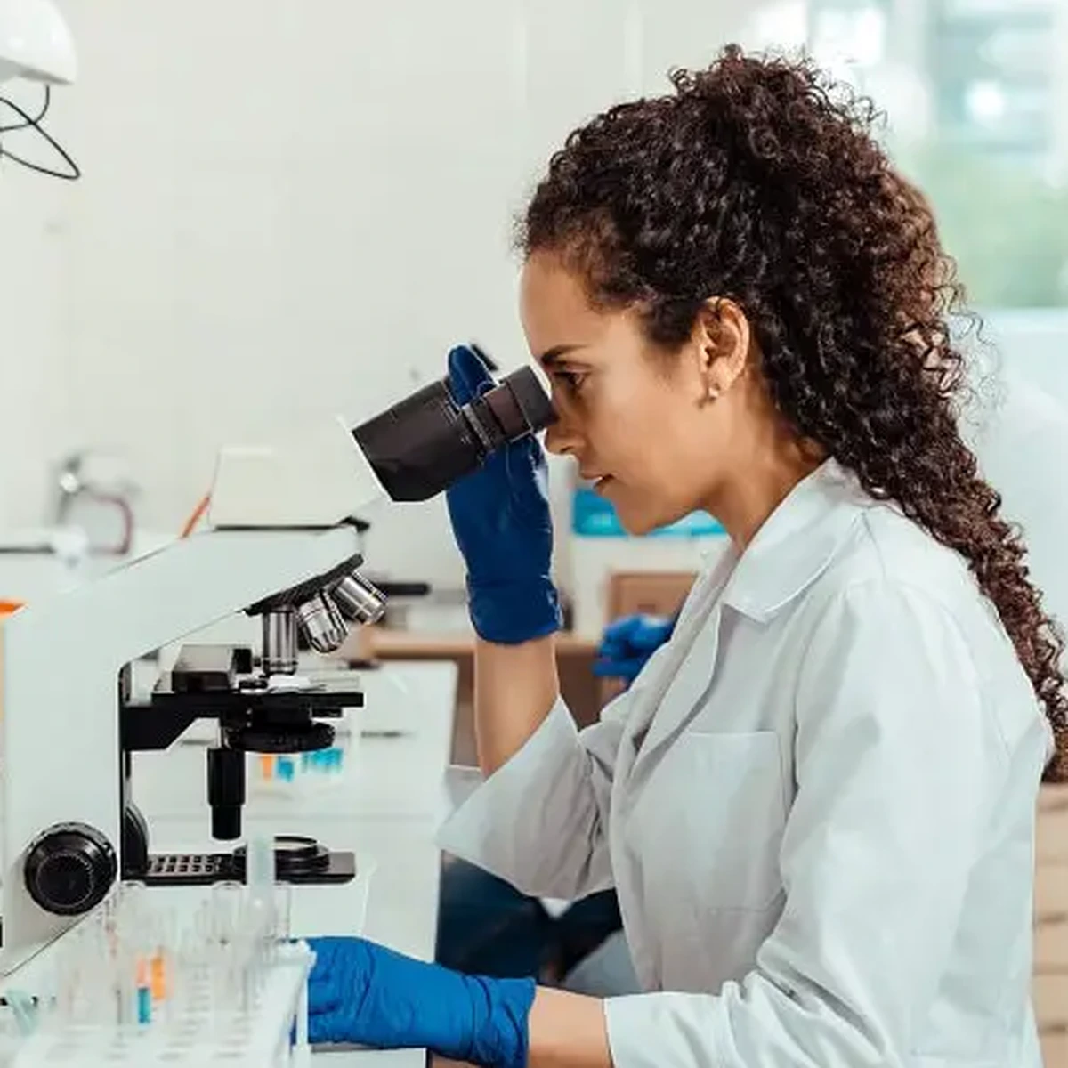 Molecular and Cellular Biology Researchers