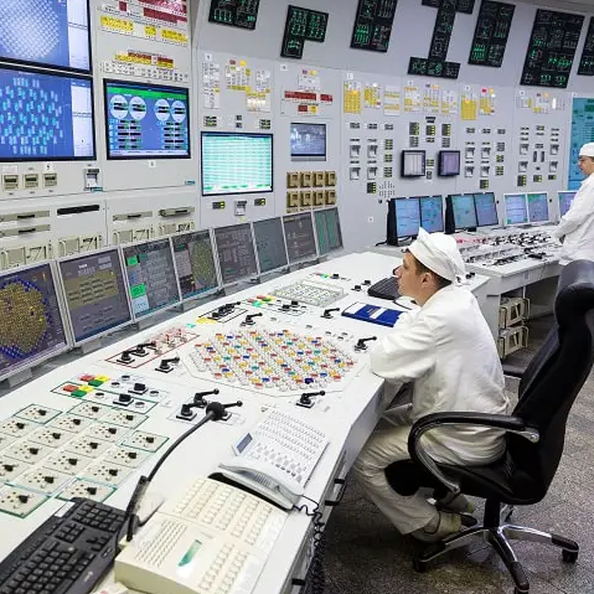 Nuclear Monitoring Technicians in Radiation Safety