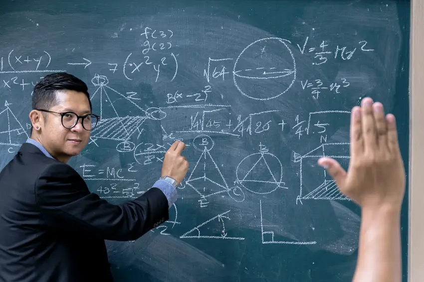 Postsecondary Physics Teachers