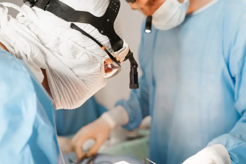 Orthopedic Surgeons