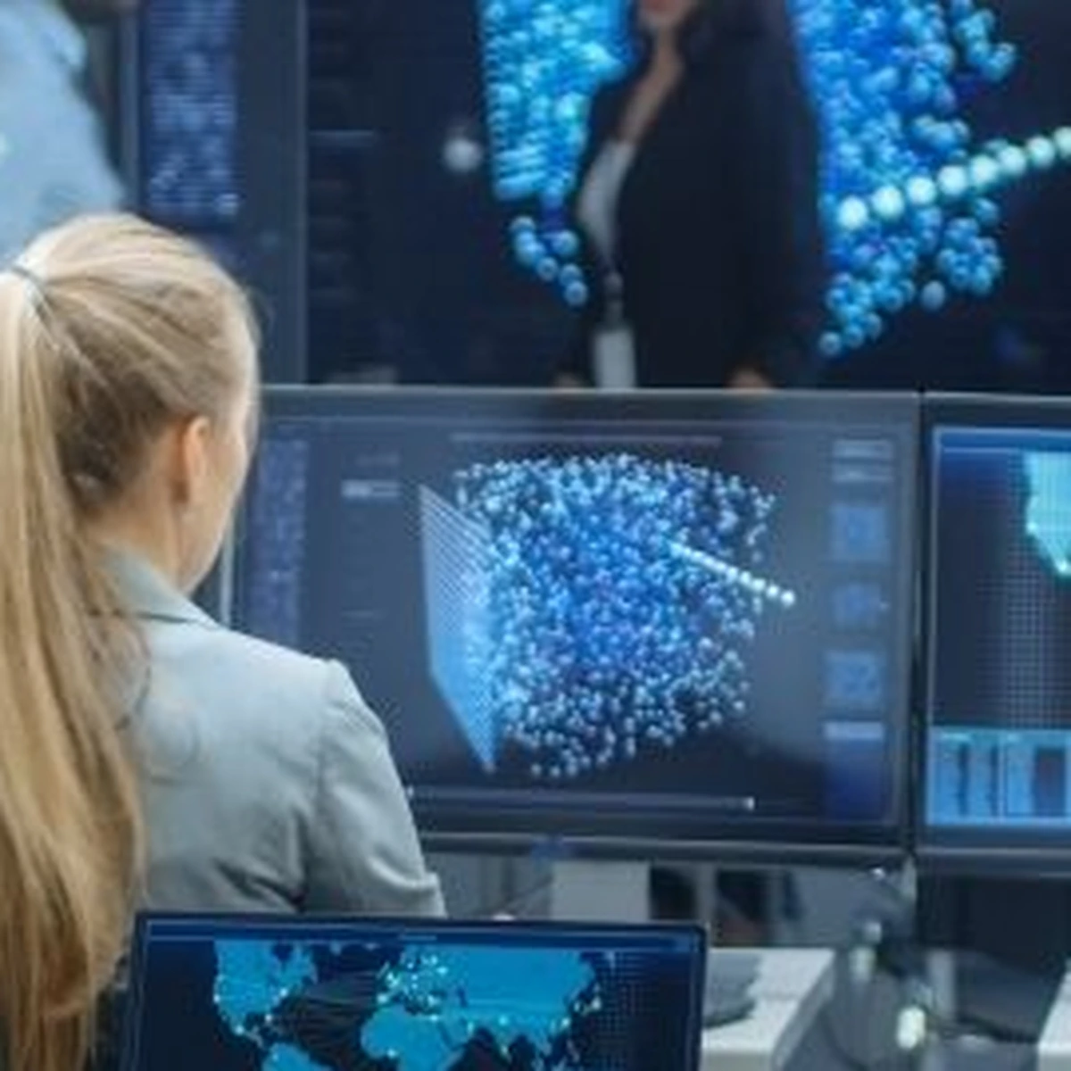 Intelligence Analysis Specialists