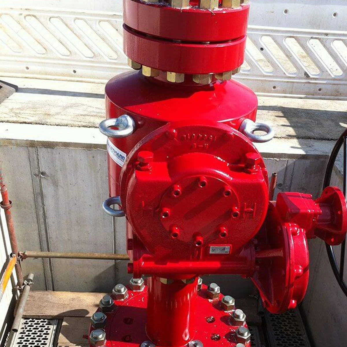 Wellhead Pumping Operators